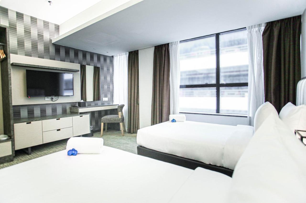 Fives Hotel Dnp Johor Bahru Exterior photo