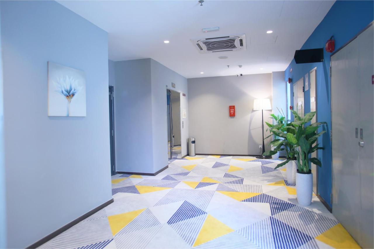 Fives Hotel Dnp Johor Bahru Exterior photo